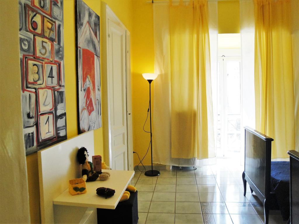 Garibaldi Holiday House Napels Buitenkant foto